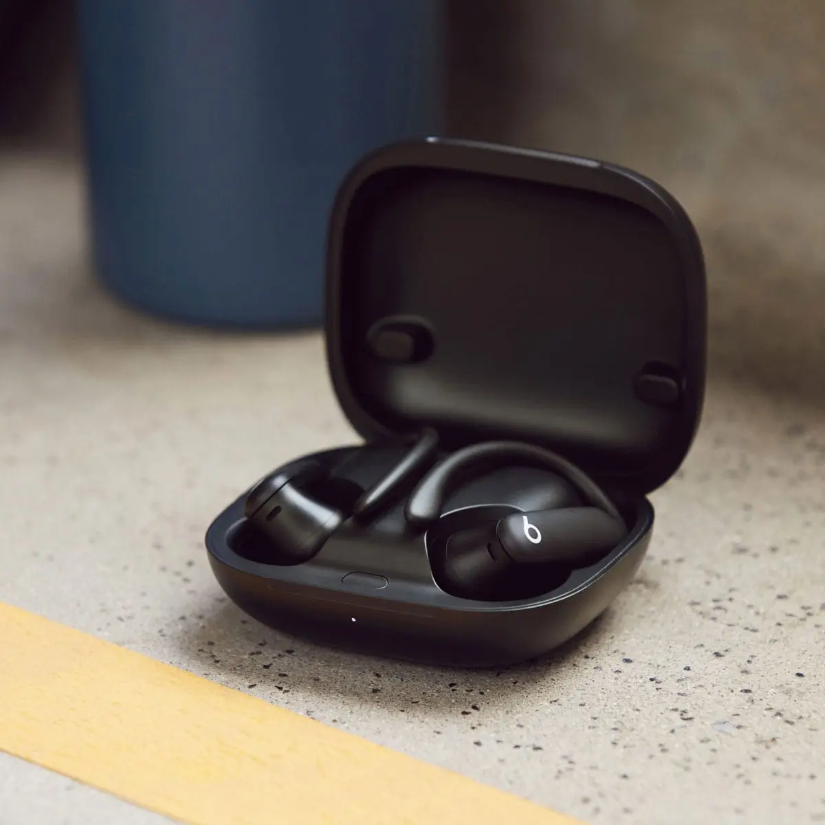 Powerbeats Pro 2 - Jet Black - Image 6
